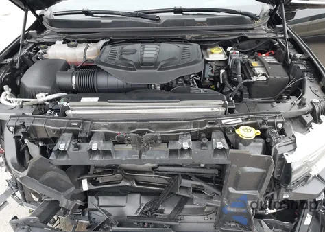 2024 Jeep Wagoneer Series Iii 4X4 from USA, damaged, VIN 1C4SJVDP2RS176737